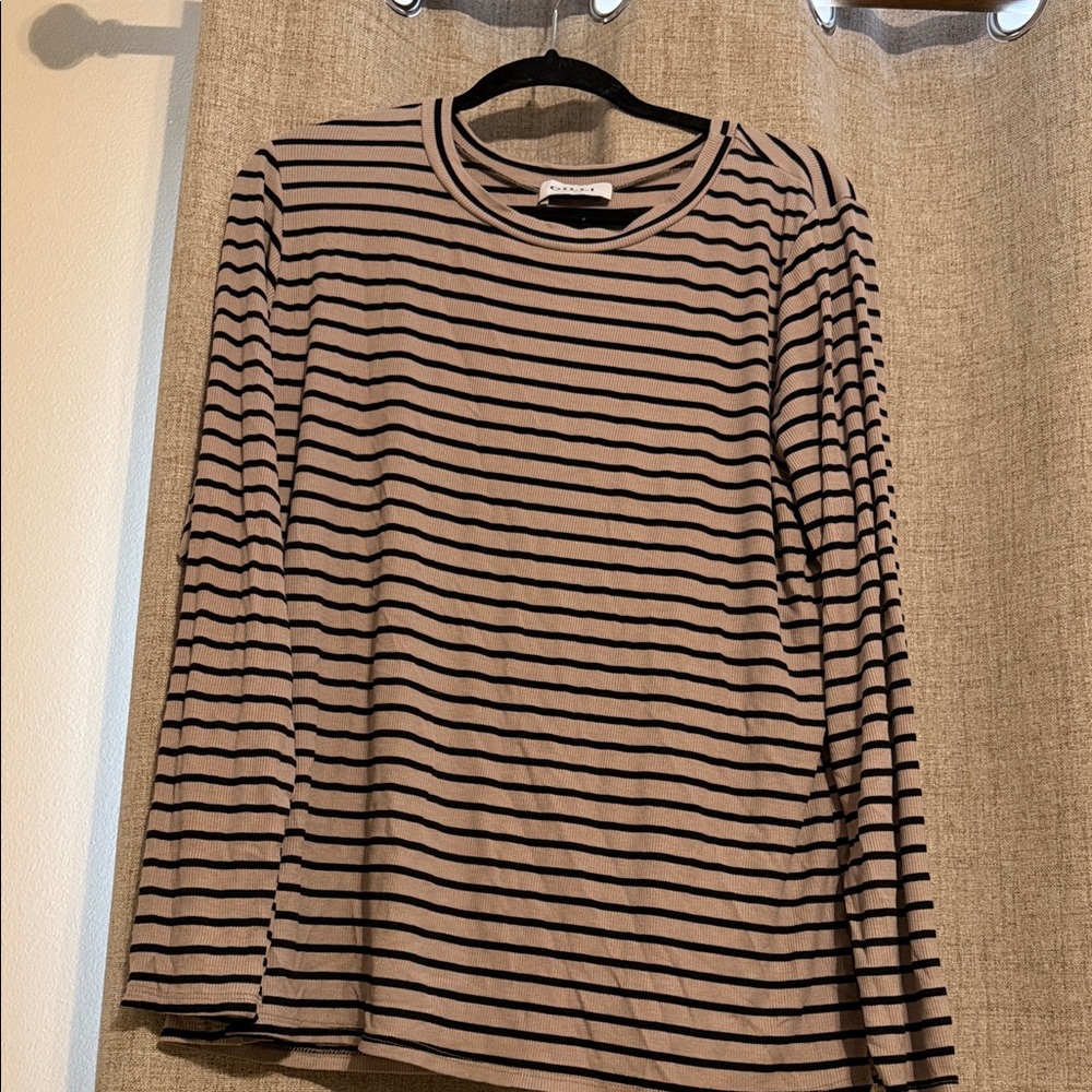 Gilli Black and Tan long sleeve Knit Top: 2X